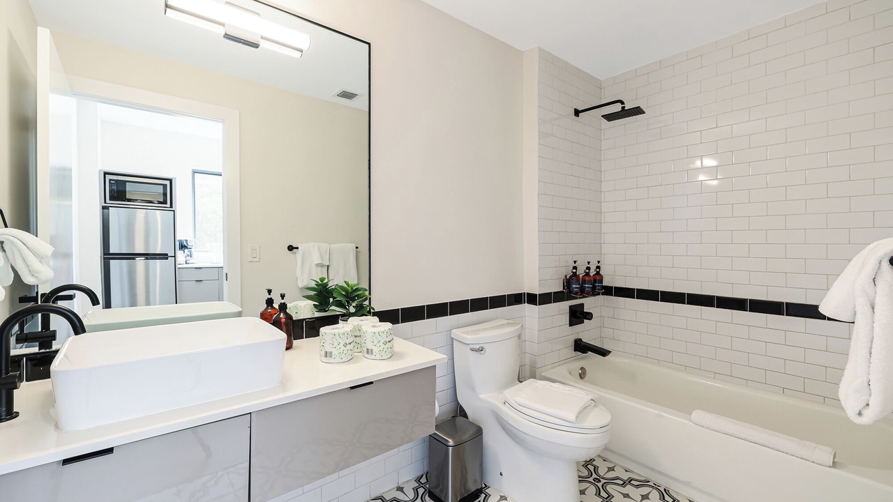 Photo of Bathroom in Midtown