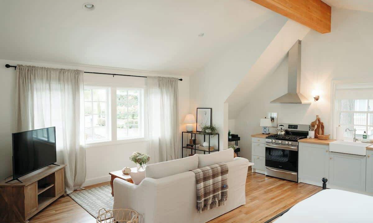 Photo of Others in Vancouver