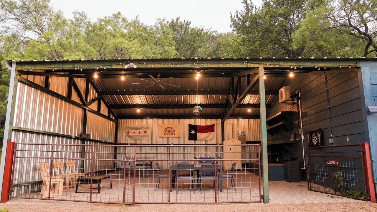Photo of Others in San Saba