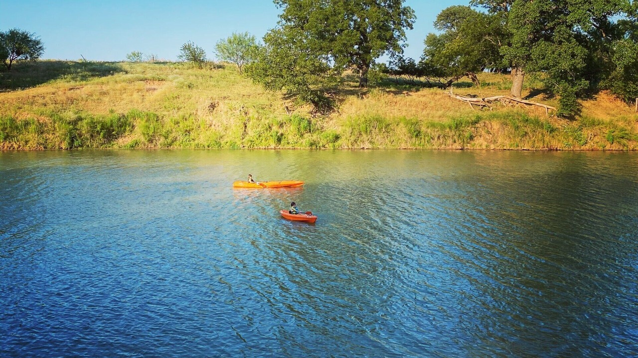 Photo of Others in San Saba