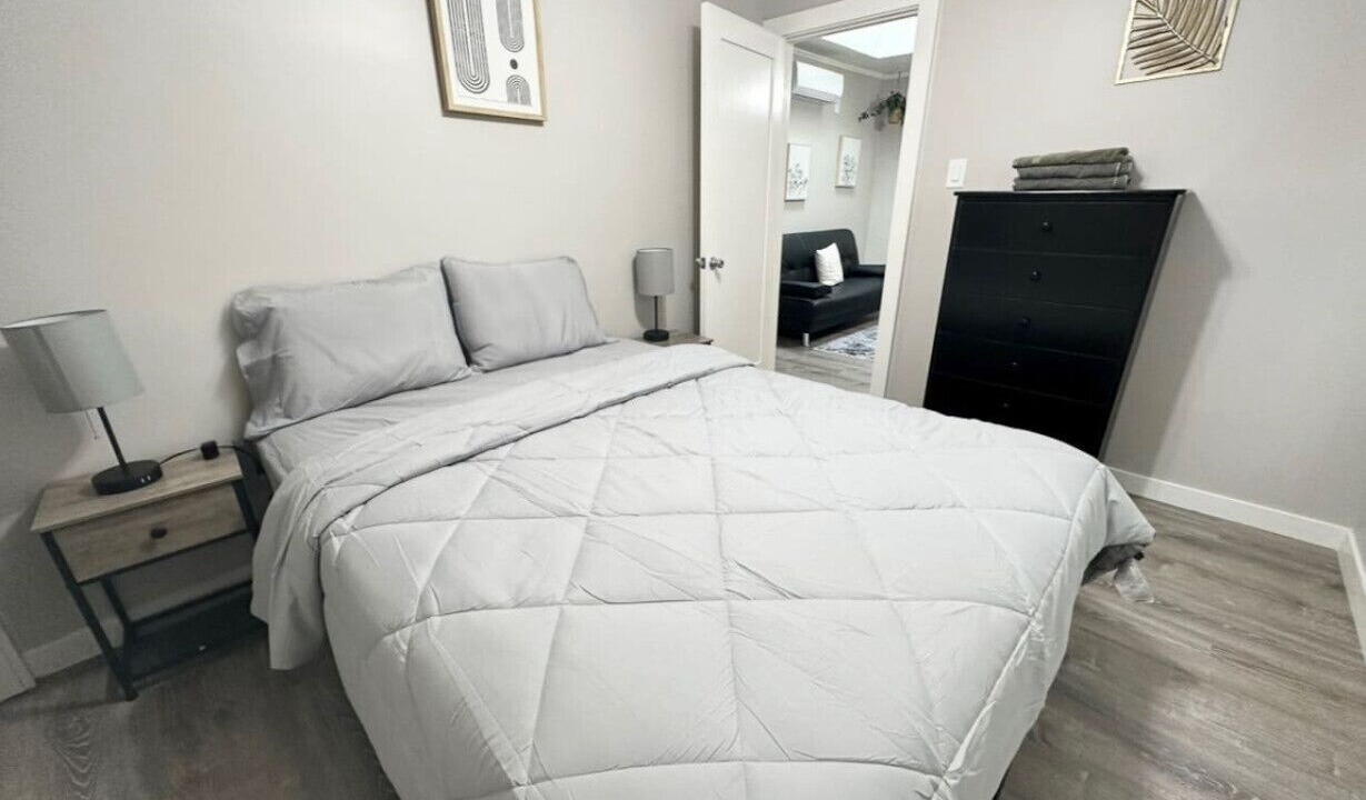 Photo of Bedroom in Los Feliz