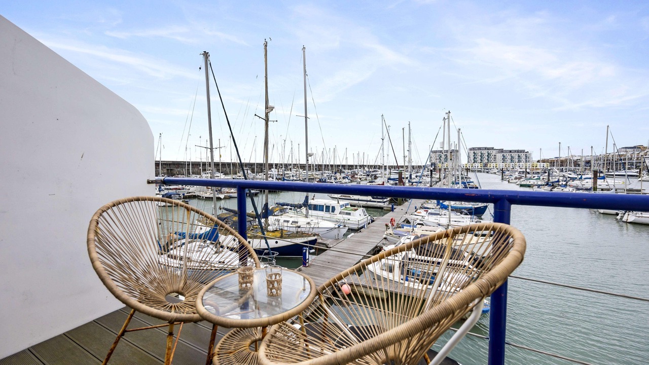 Photo of Others in Seafront
