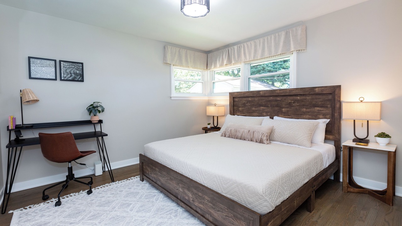 Photo of Bedroom in Arlington Heights