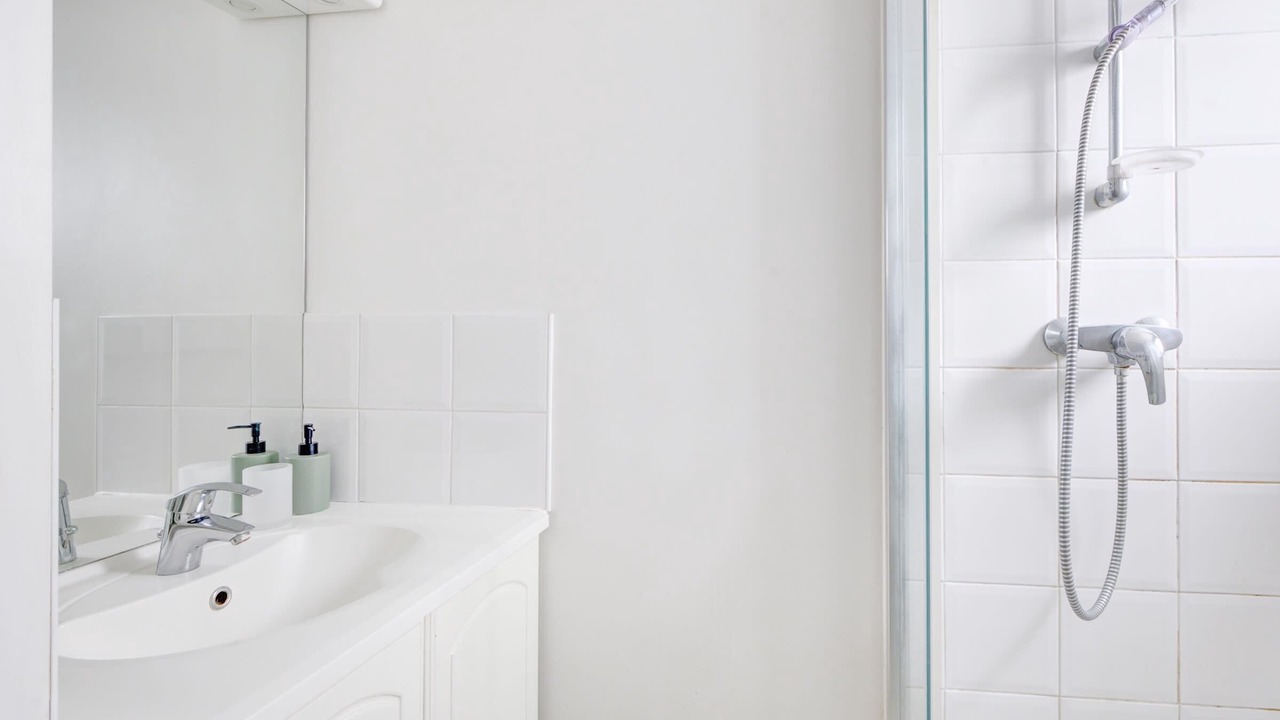 Photo of Bathroom in Les Iles