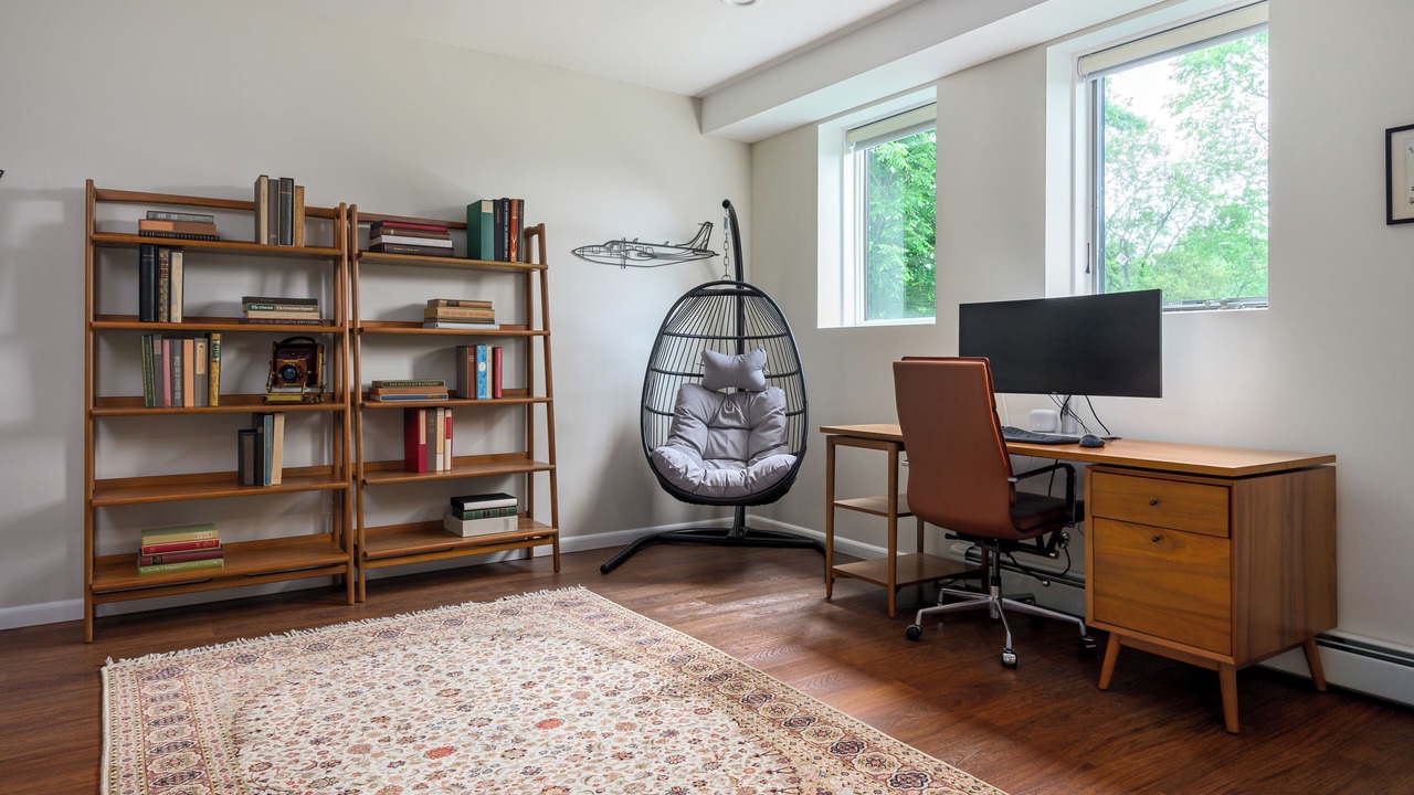 Photo of Others in Middle Hope