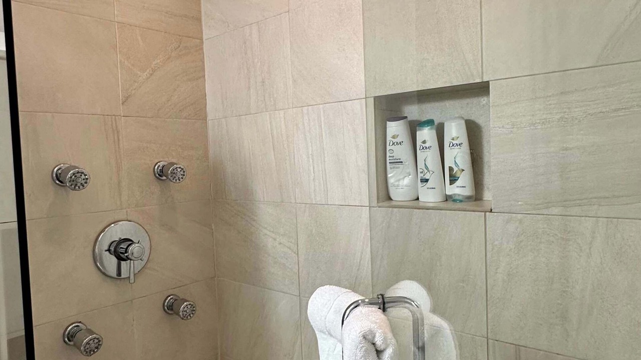 Photo of Bathroom in River West