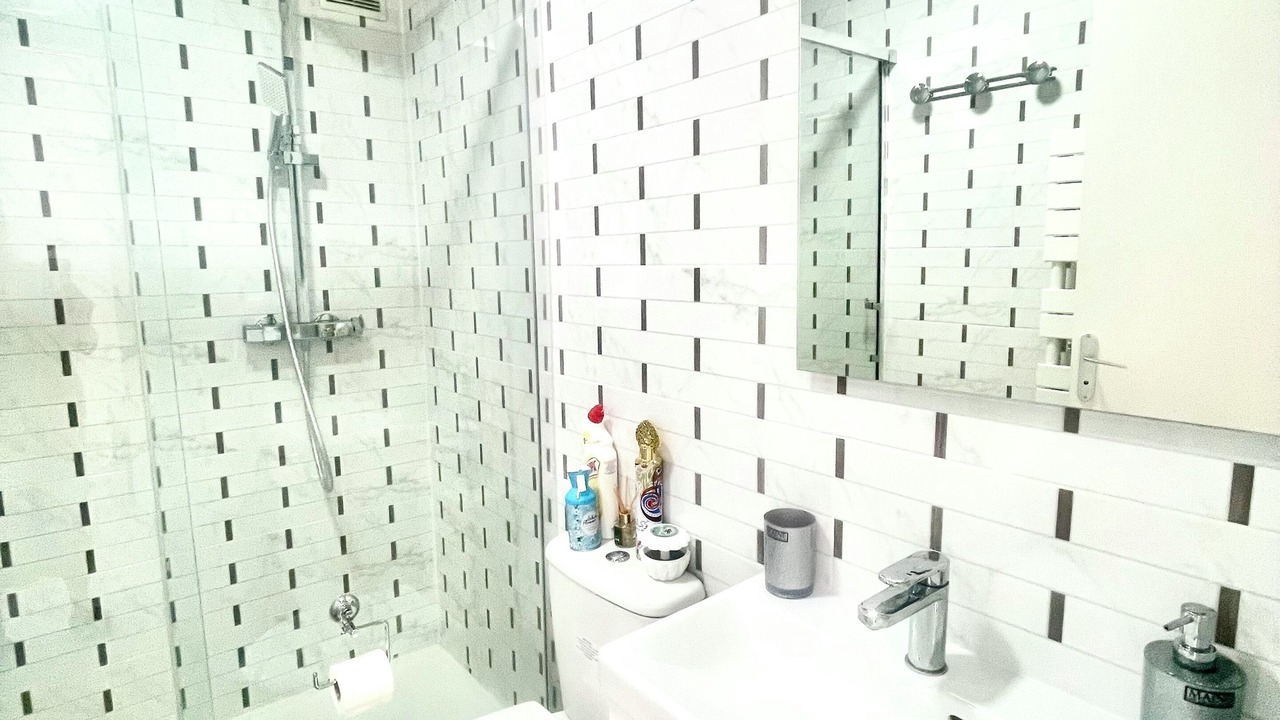 Photo of Bathroom in La Courneuve