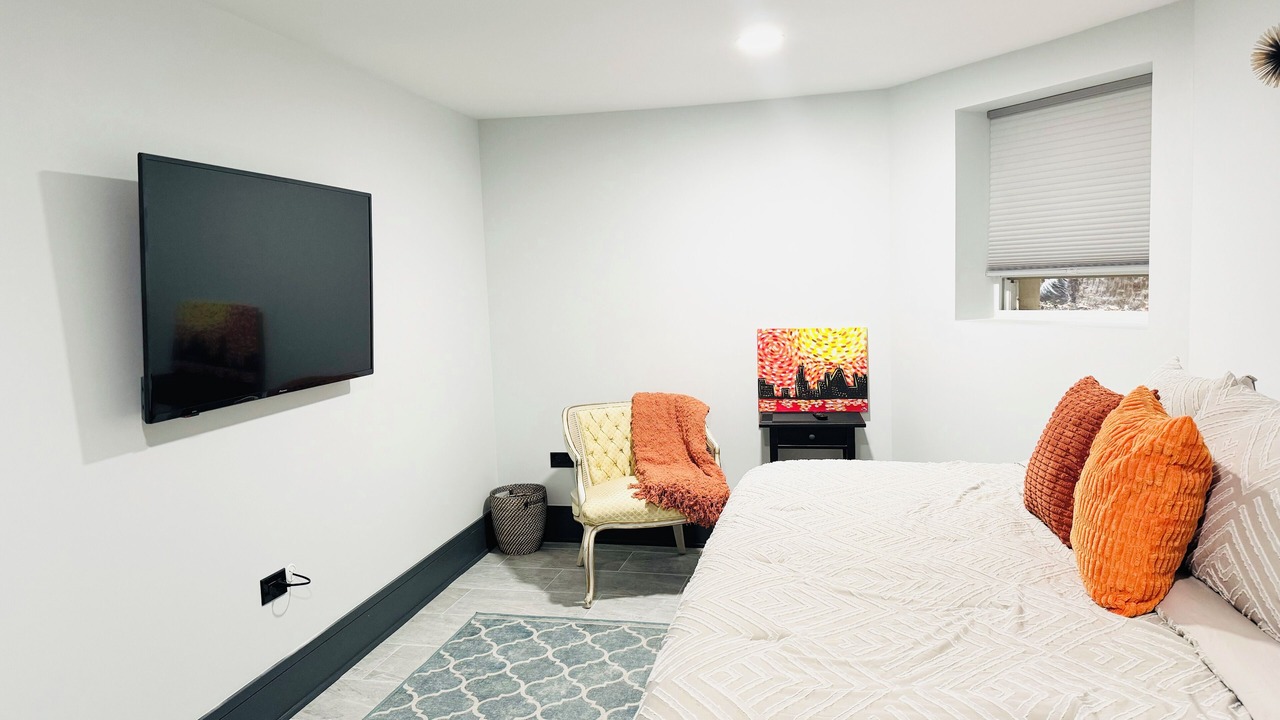 Photo of Bedroom in Woodlawn