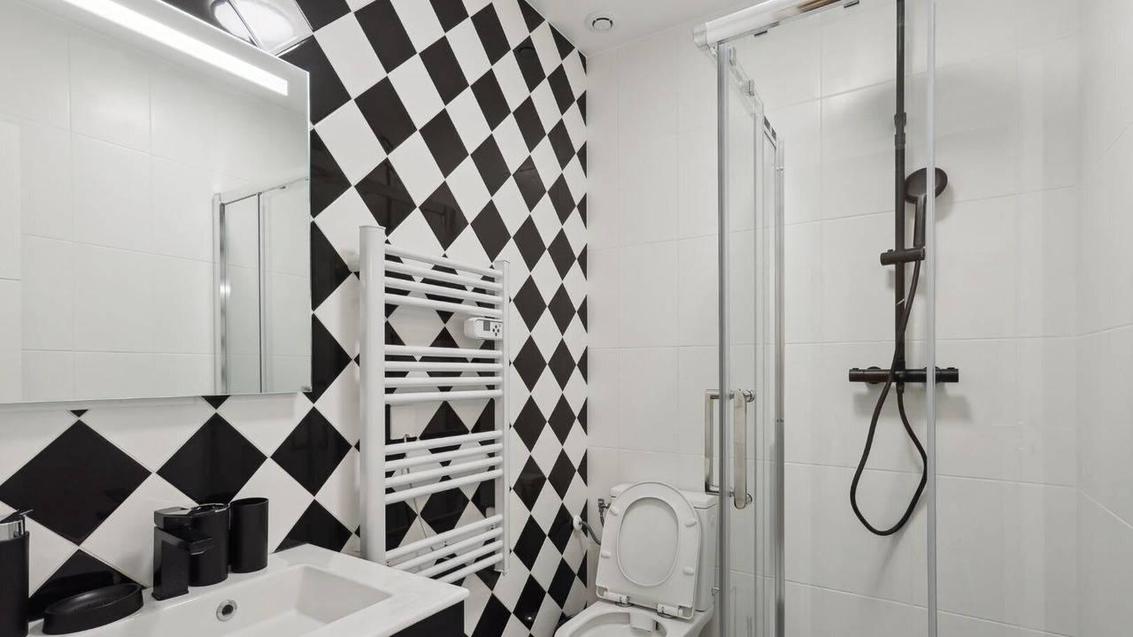 Photo of Bathroom in Bagnolet