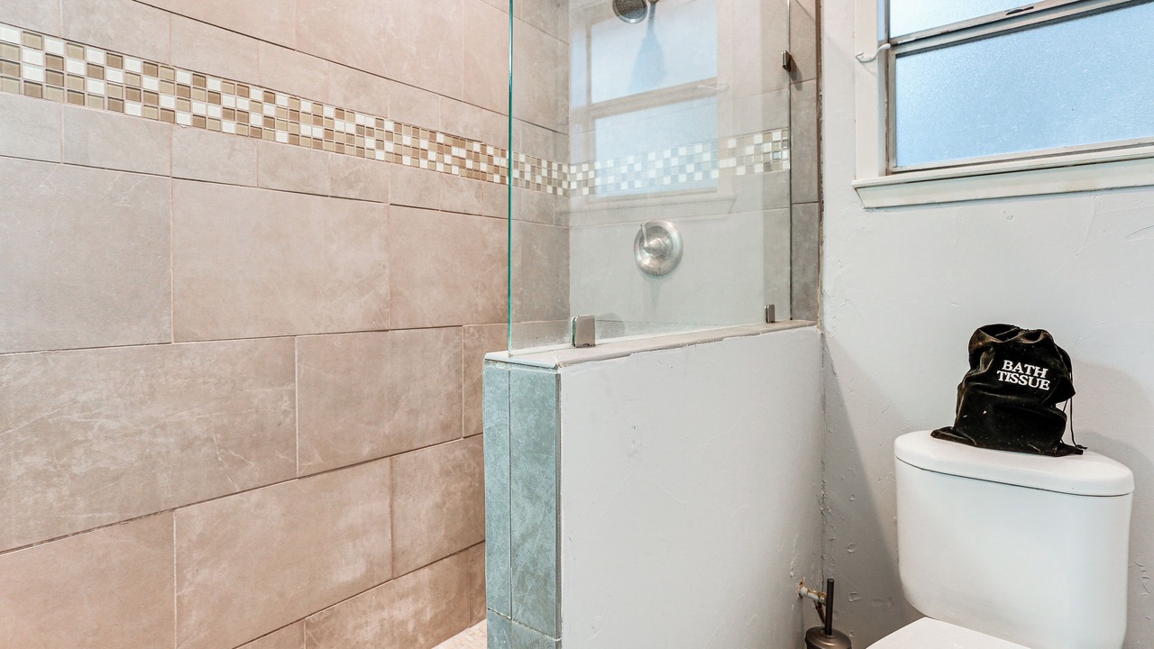 Photo of Bathroom in Valley View