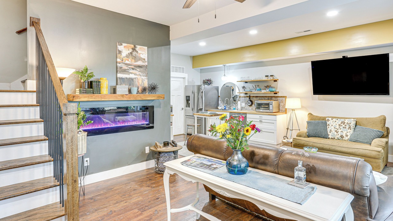 Photo of Livingroom in Chattanooga