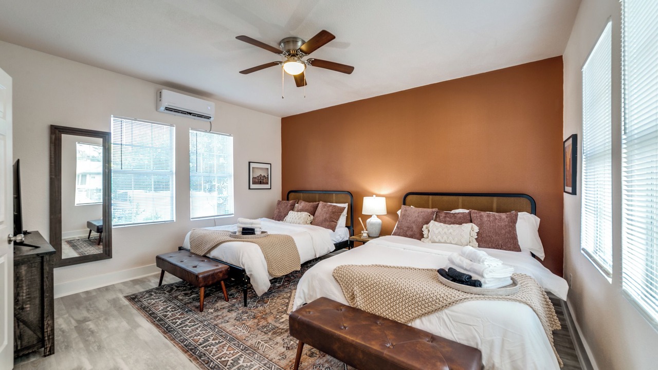 Photo of Bedroom in Near East Side
