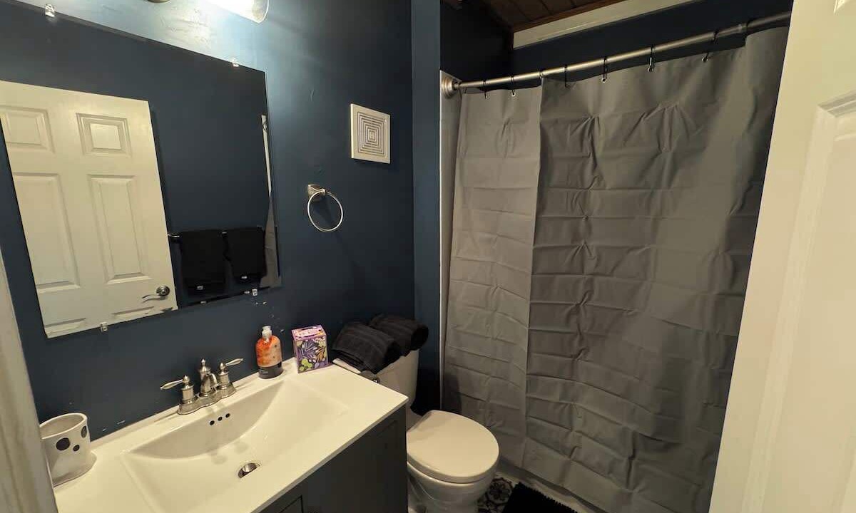 Photo of Bathroom in Salem