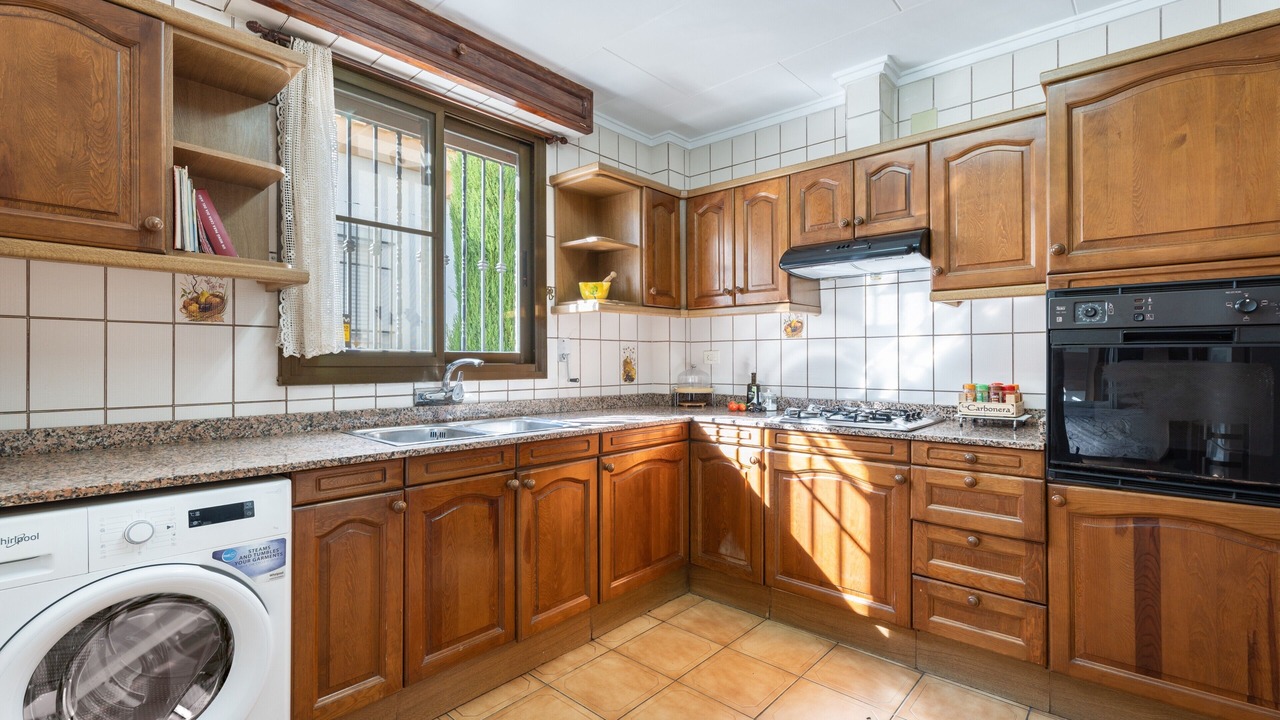 Photo of Kitchen in Yatova