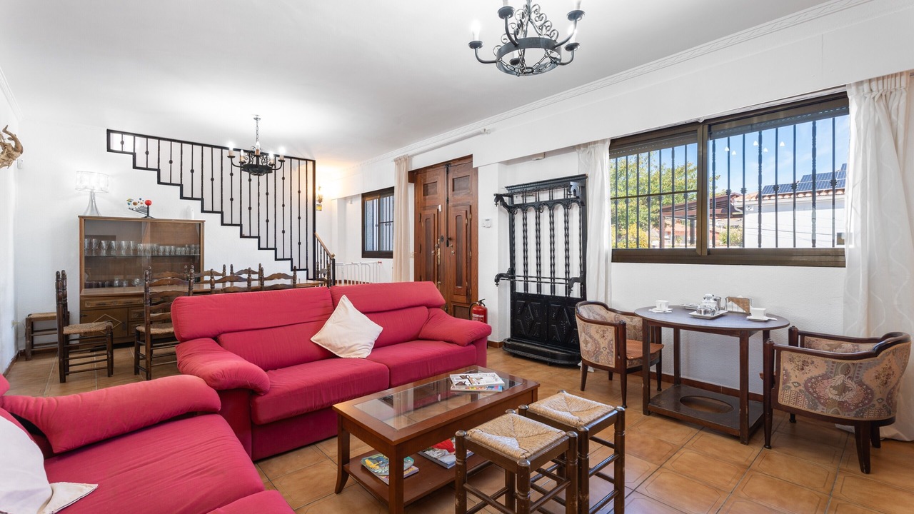 Photo of Livingroom in Yatova