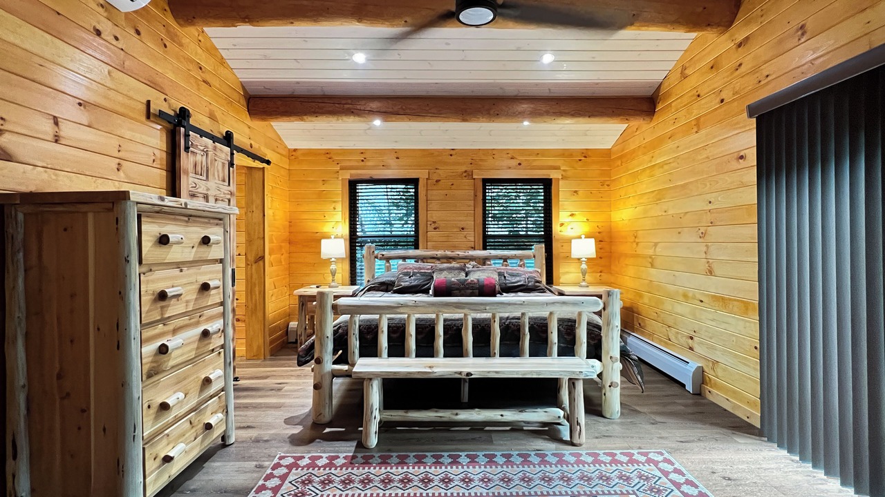Photo of Bedroom in Beaver Cove
