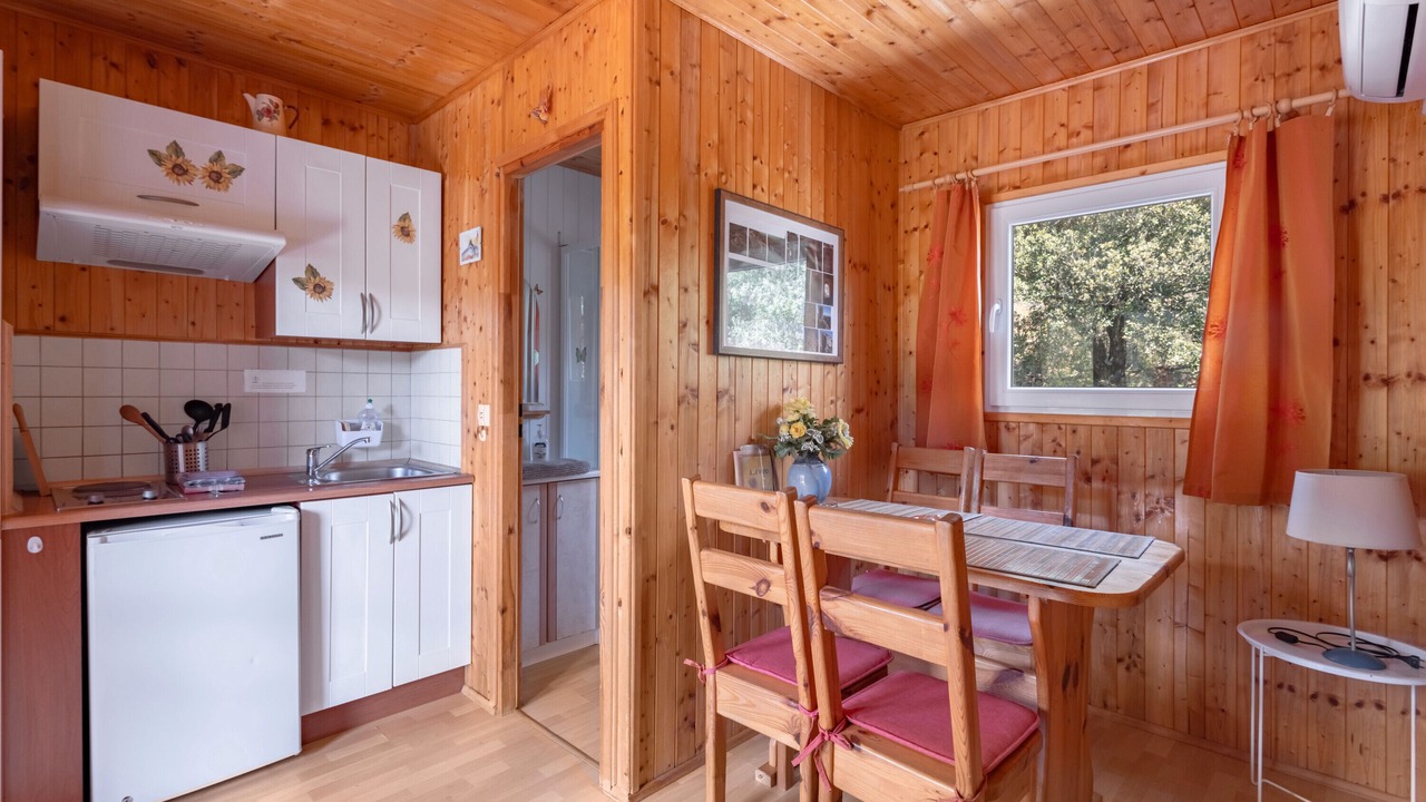 Photo of Kitchen in Rouffiac-des-Corbieres