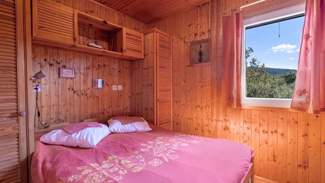 Photo of Bedroom in Rouffiac-des-Corbieres