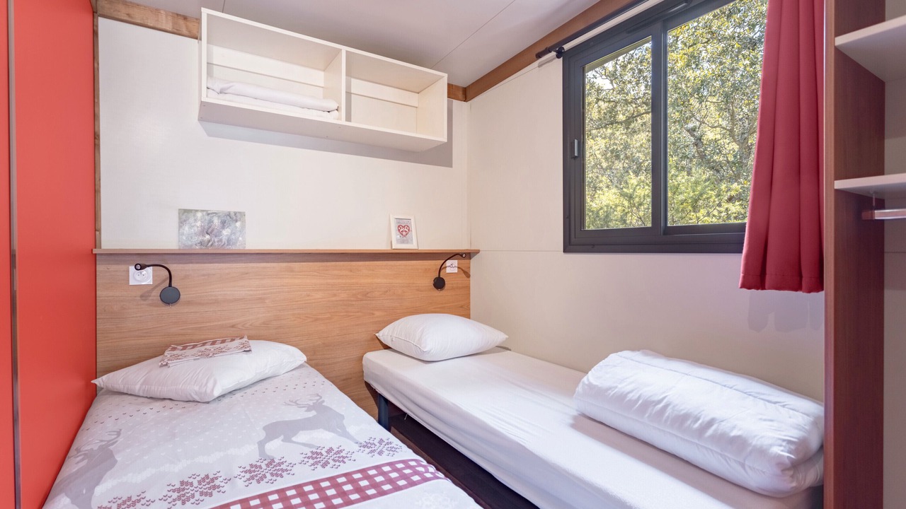 Photo of Bedroom in Rouffiac-des-Corbieres