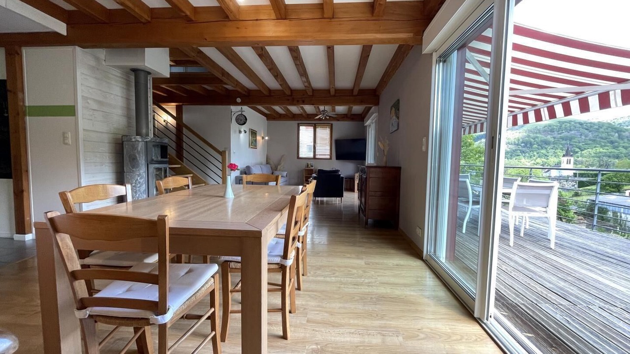 Photo of Others in Garindein