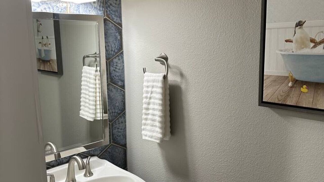 Photo of Bathroom in Pottsboro
