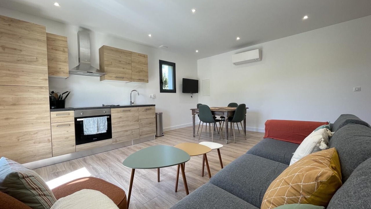 Photo of Livingroom in Souraide