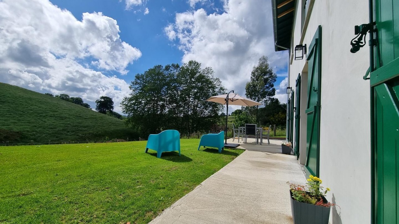 Photo of Patio Balcony in Souraide