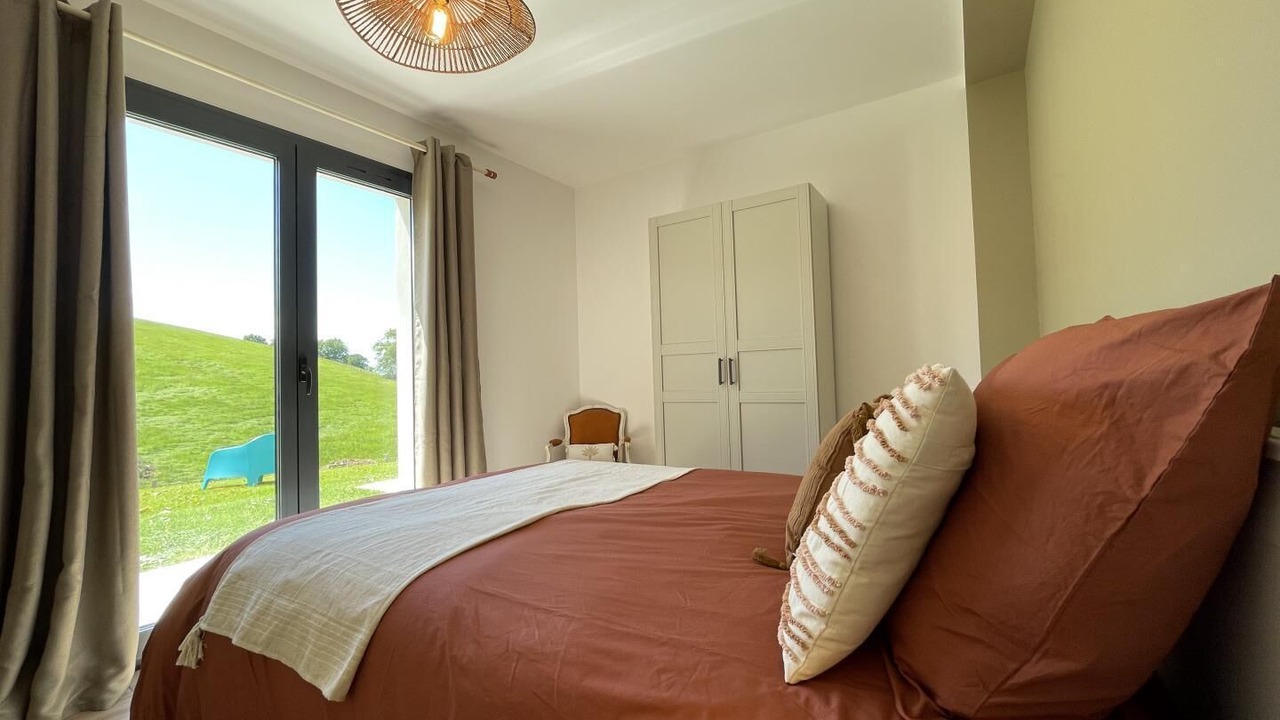 Photo of Bedroom in Souraide