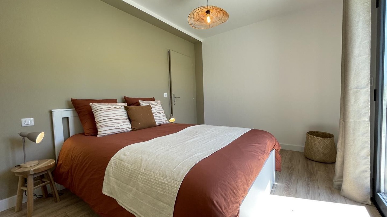 Photo of Bedroom in Souraide