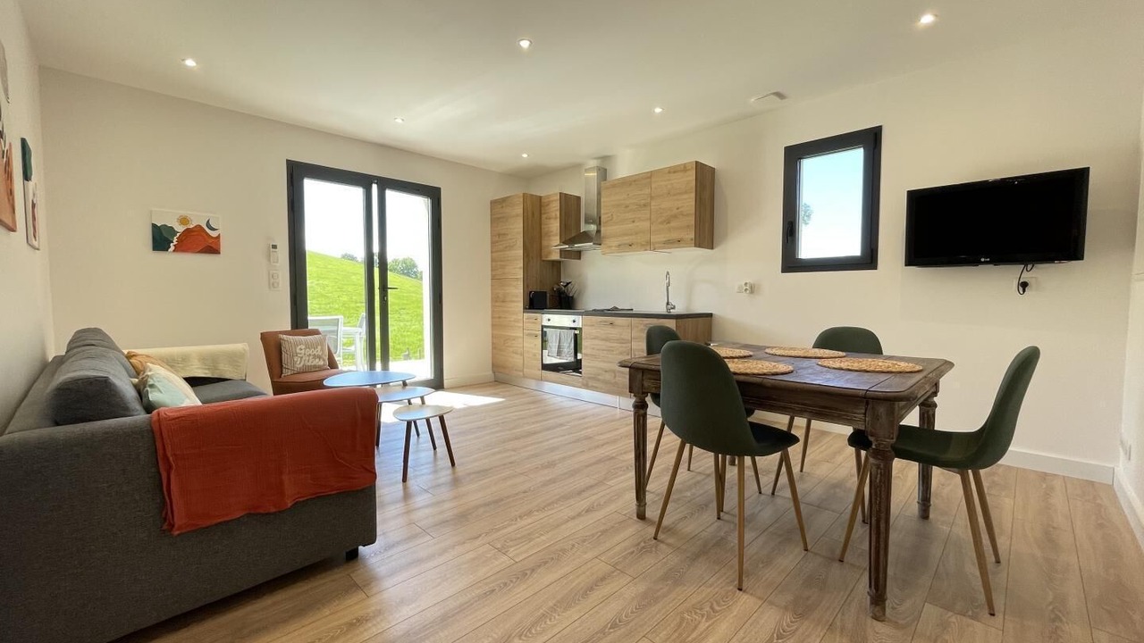 Photo of Others in Souraide