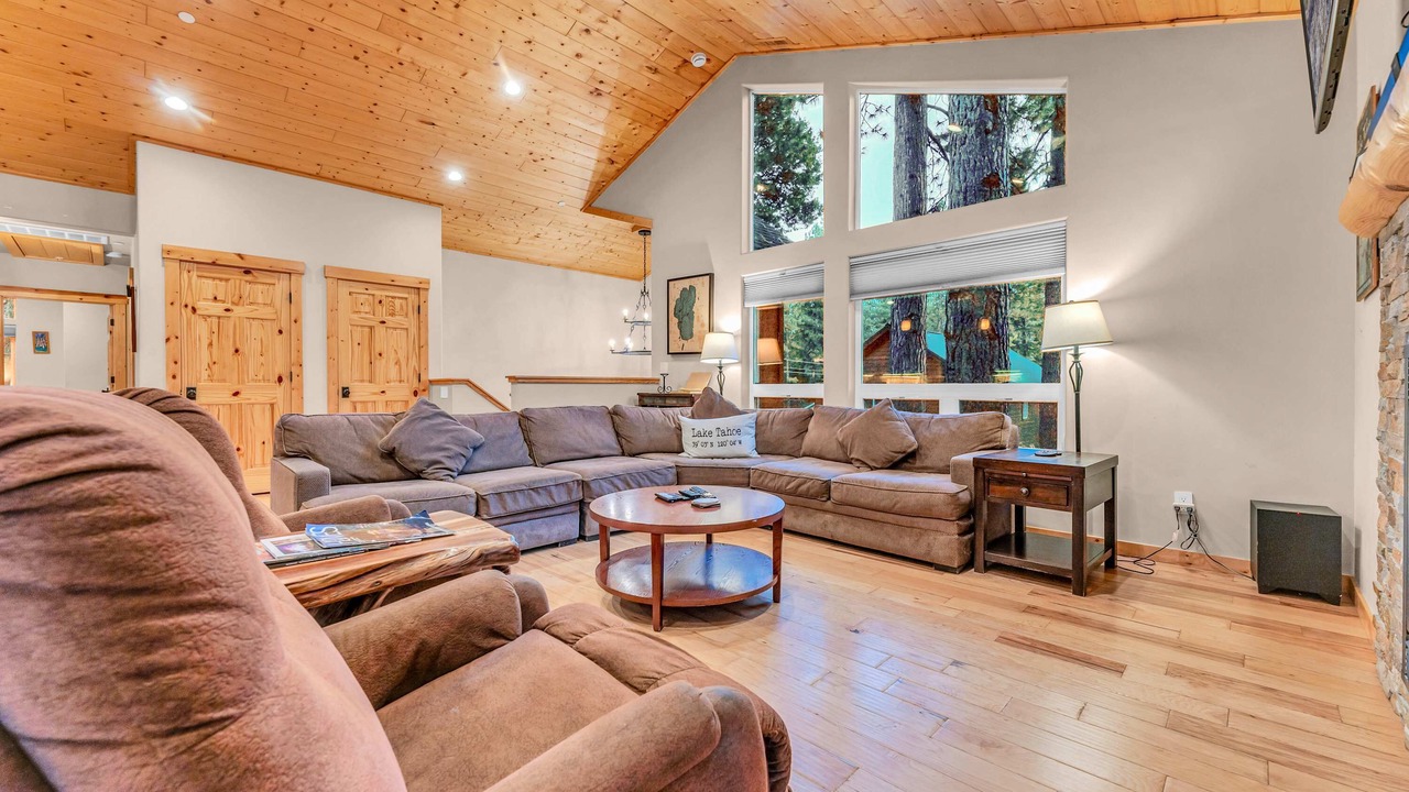 Photo of Livingroom in Kings Beach