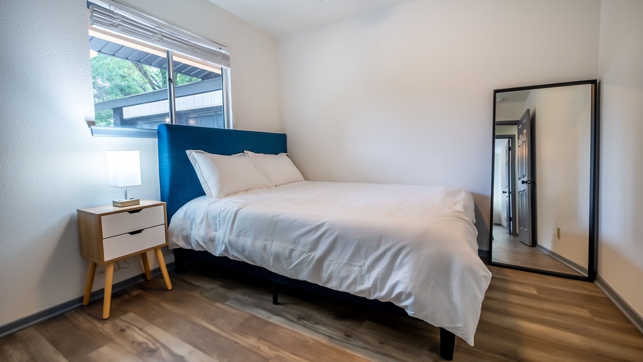Photo of Bedroom in Medical Center District