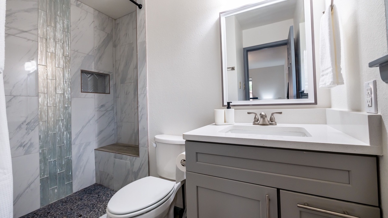 Photo of Bathroom in Medical Center District