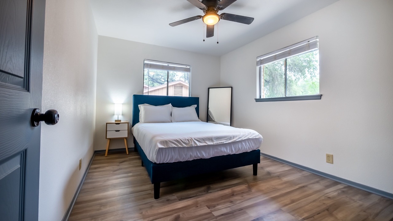 Photo of Bedroom in Medical Center District