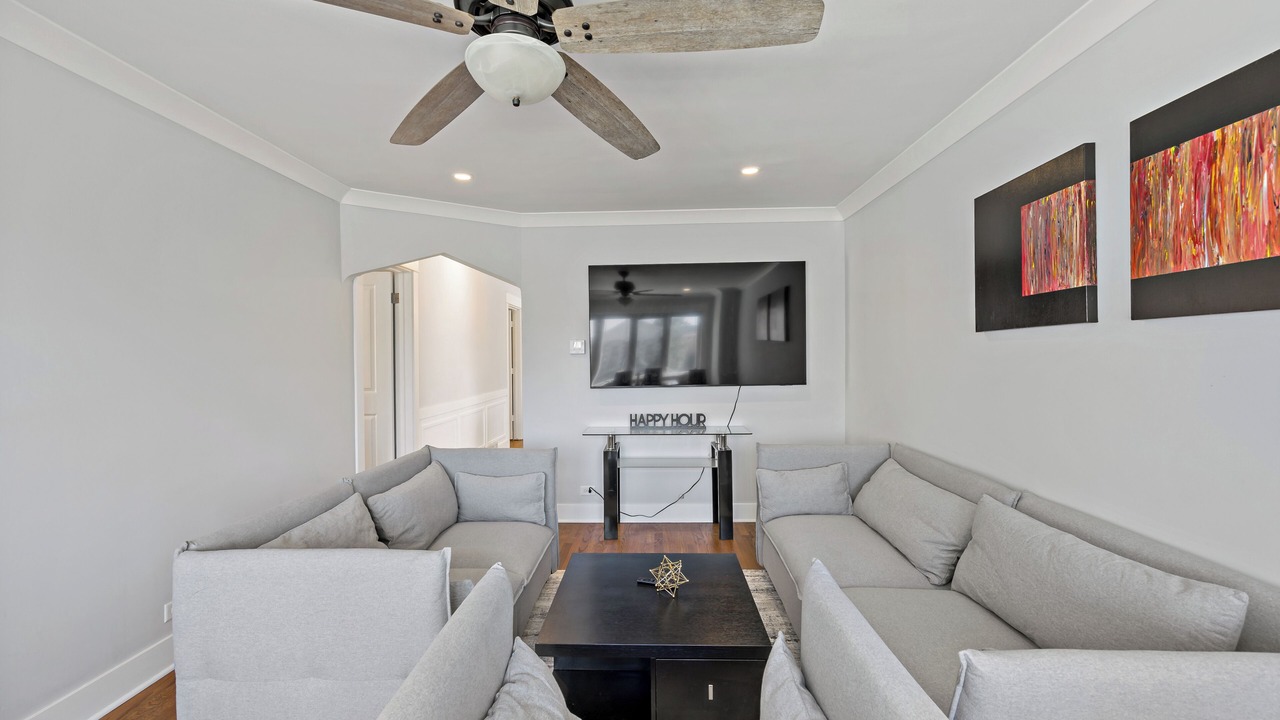 Photo of Bedroom in Garfield Ridge