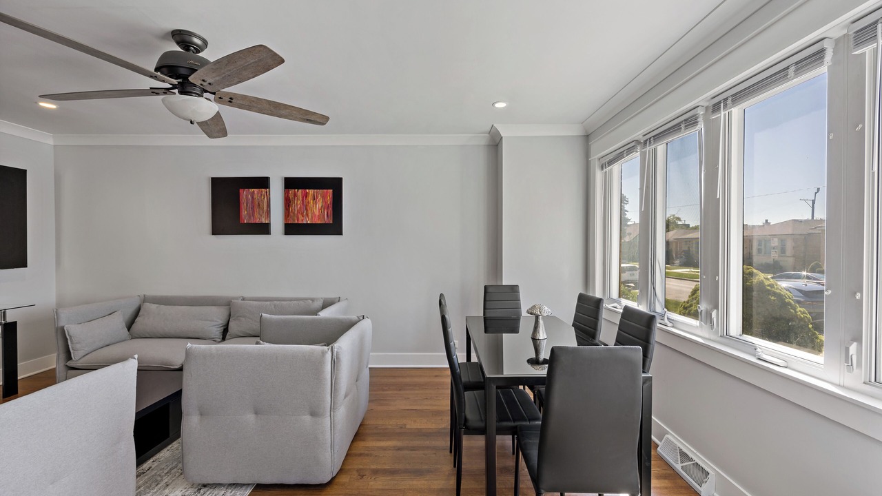 Photo of Others in Garfield Ridge