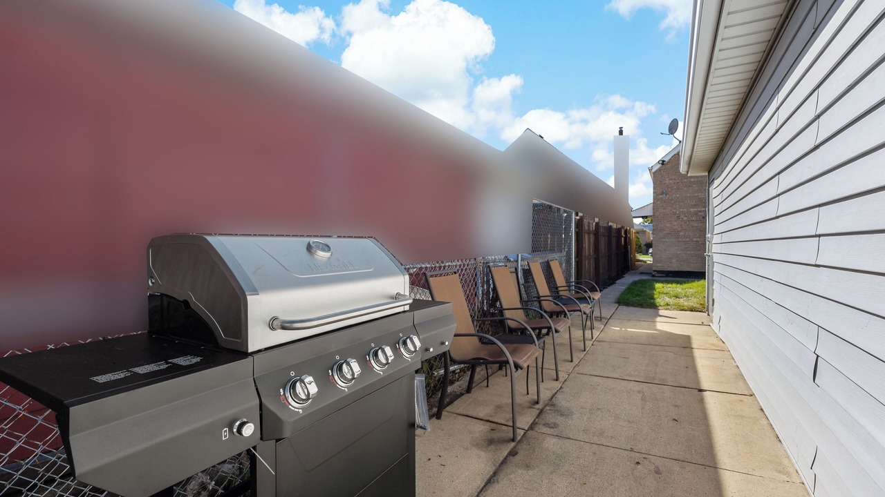 Photo of Others in Garfield Ridge