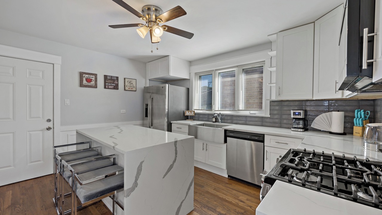 Photo of Others in Garfield Ridge