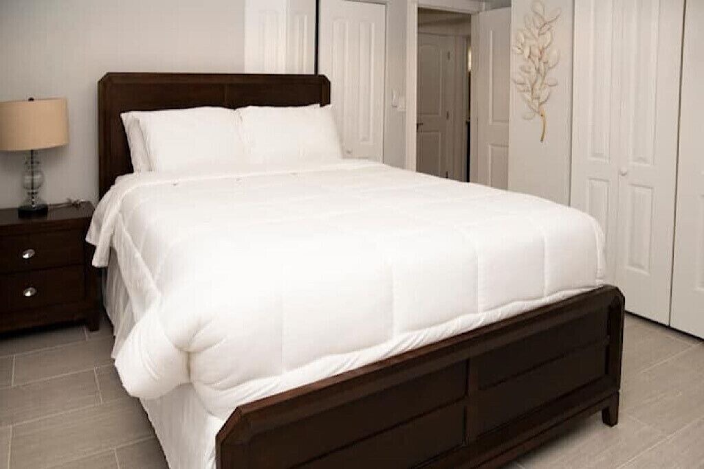 Photo of Bedroom in Coral Springs