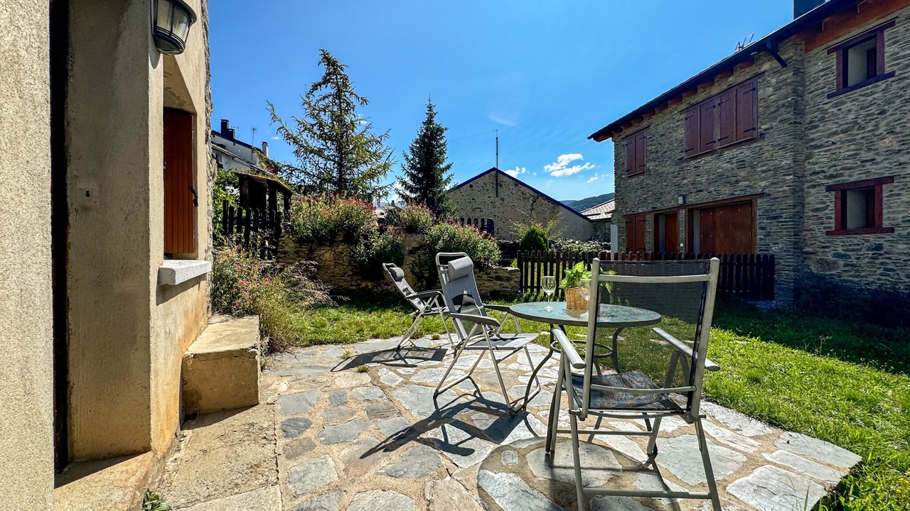 Photo of Outdoor in Osseja