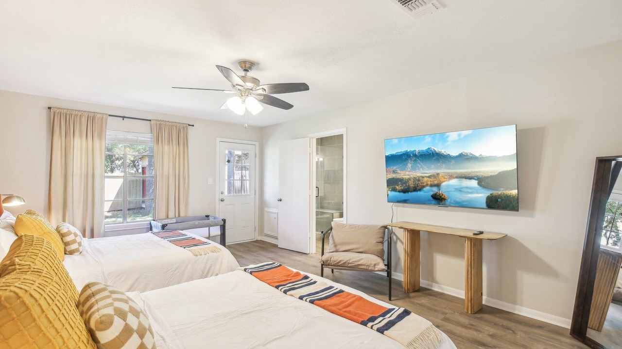 Photo of Bedroom in College Station