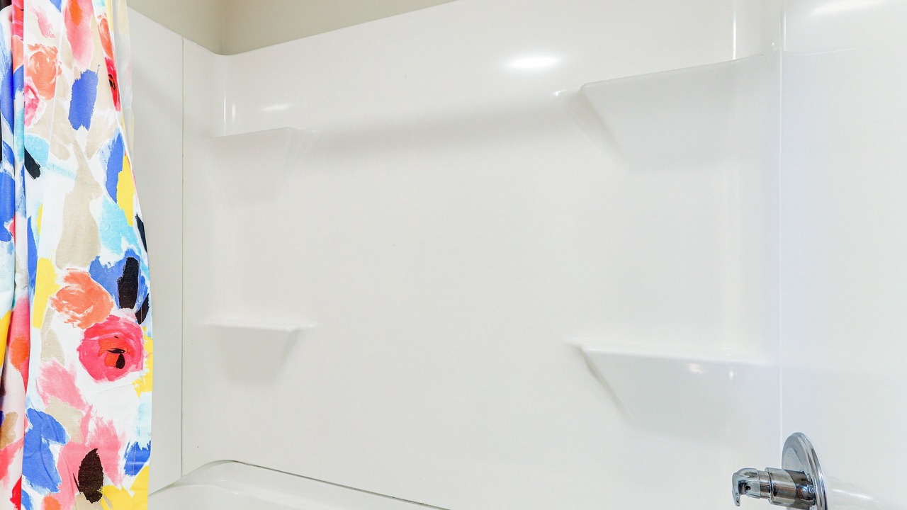 Photo of Bathroom in Heflin