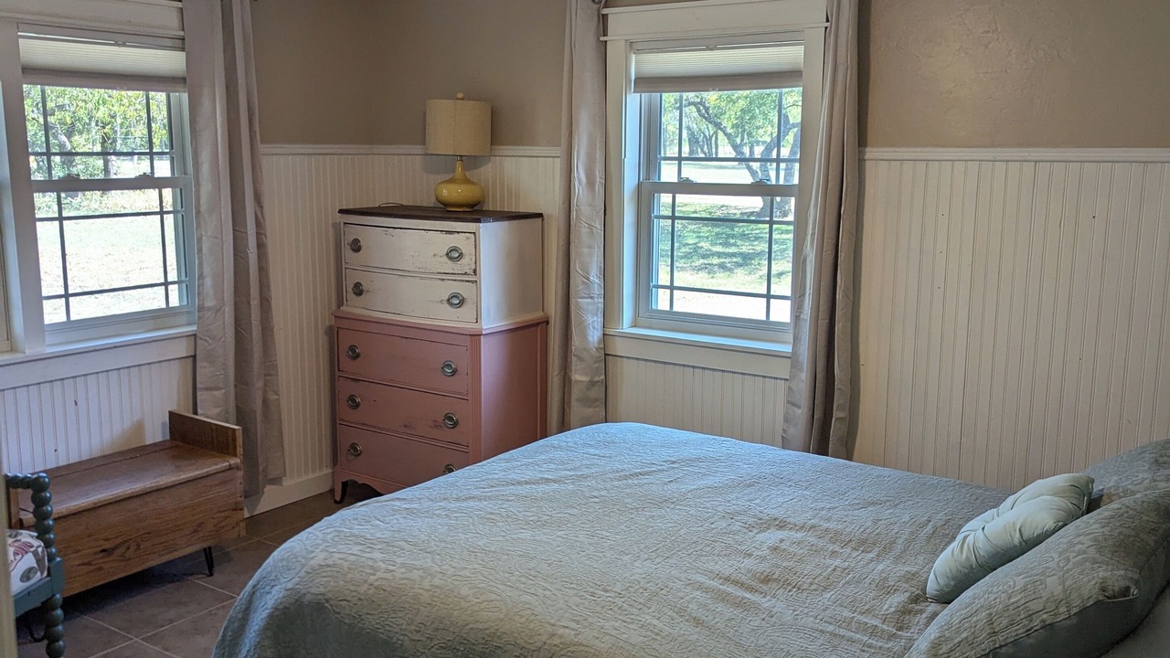Photo of Bedroom in Durant