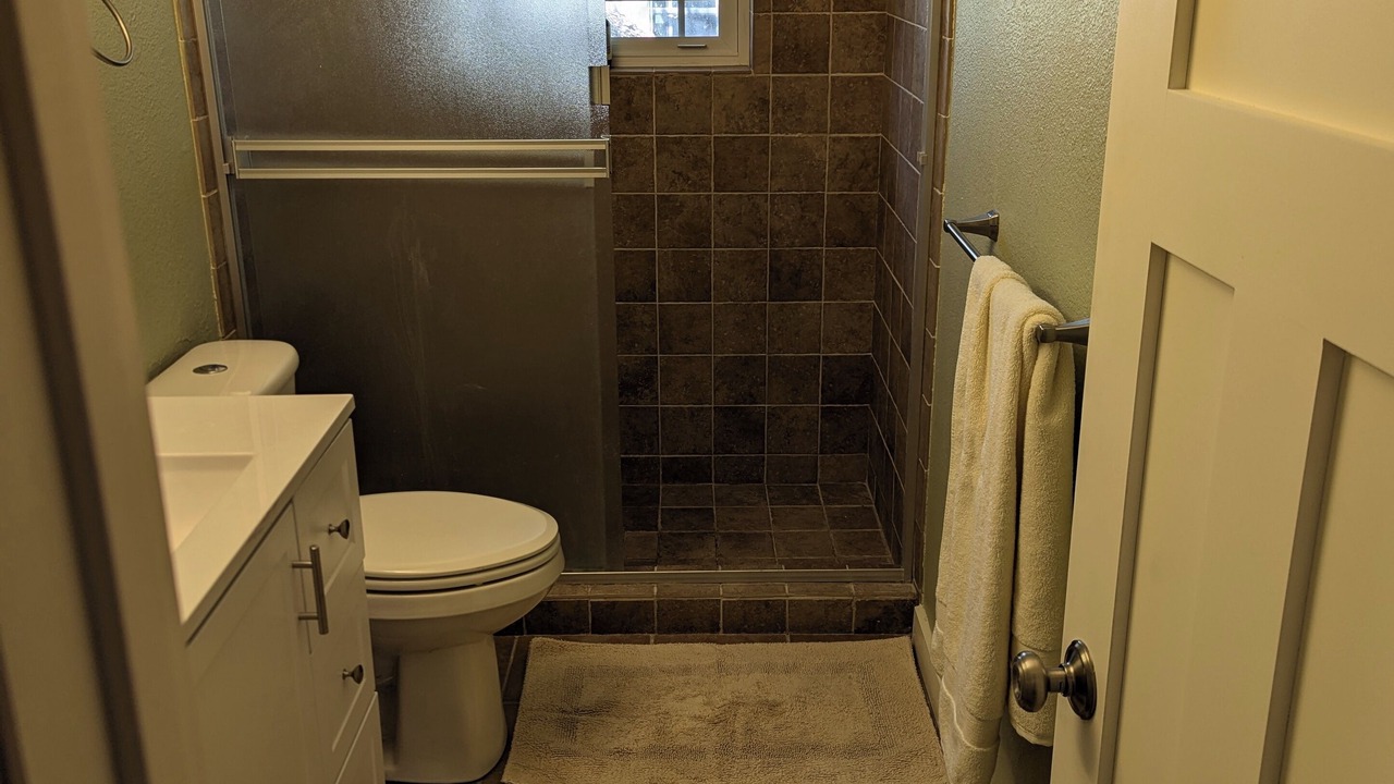 Photo of Bathroom in Durant