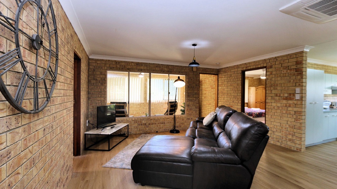 Photo of Livingroom in Burnett Heads