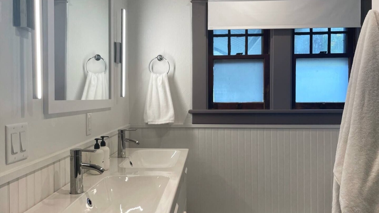 Photo of Bathroom in Allaben