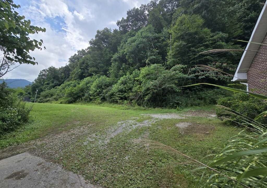 Photo of Others in Mary Alice