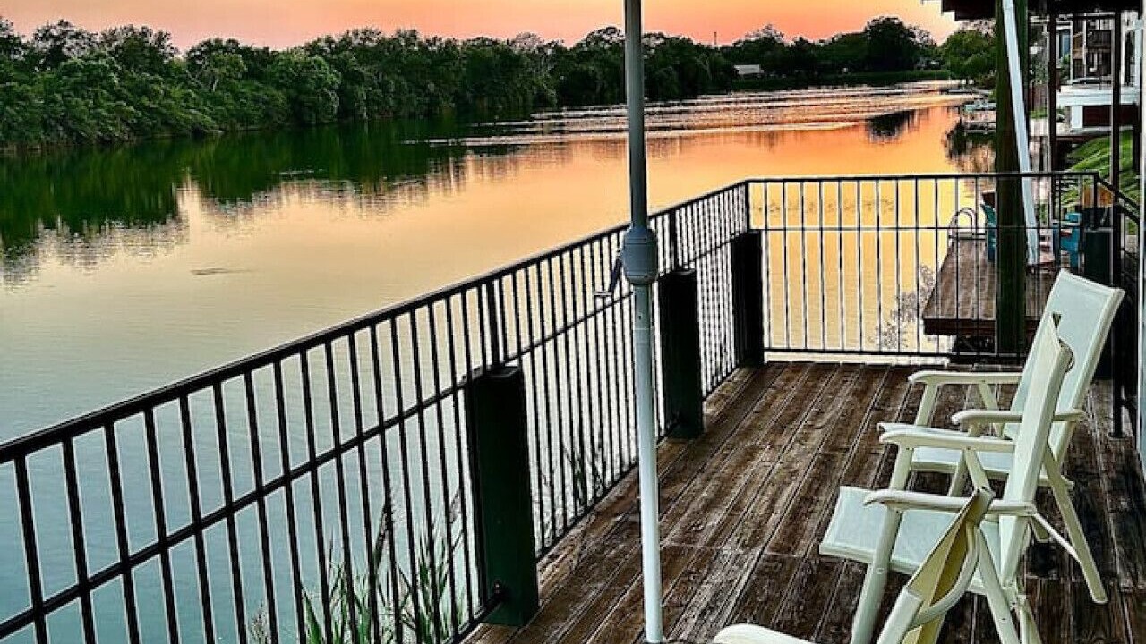 Photo of Patio Balcony in El Lago