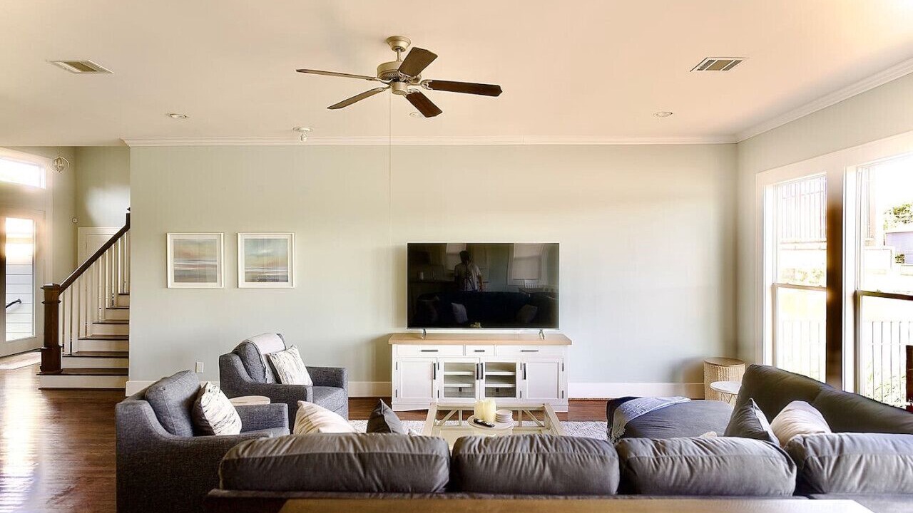 Photo of Livingroom in El Lago