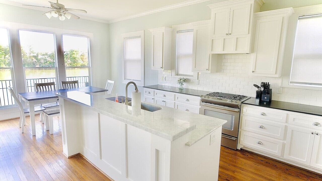 Photo of Kitchen in El Lago